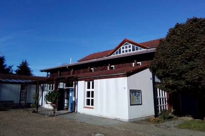 Quelle: Ev. Kirchengemeinde Waldbronn Aussenansicht des Ev.Gemeindezentrum Waldbronn